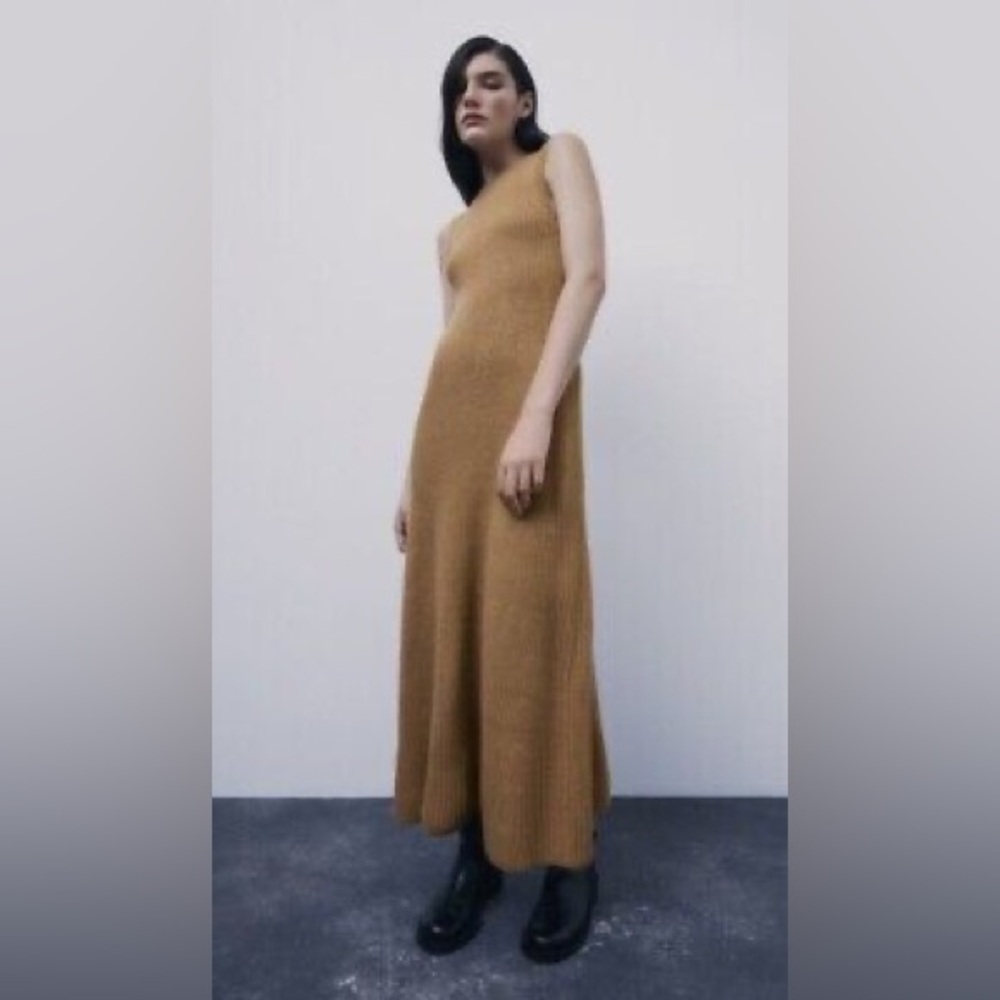 Women’s tan beige knitted sweater dress set